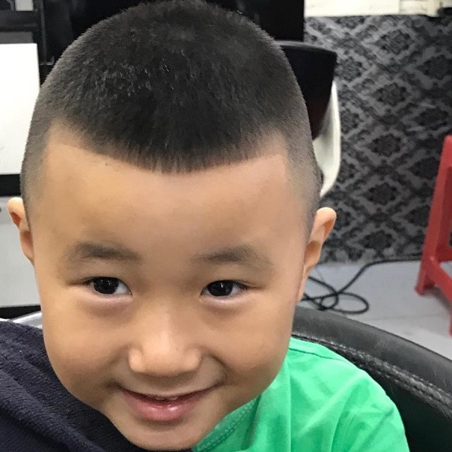 Mách bạn nhiều hơn 31 cách cắt tóc cho bé trai tuyệt vời nhất  Tin học  Đông Hòa