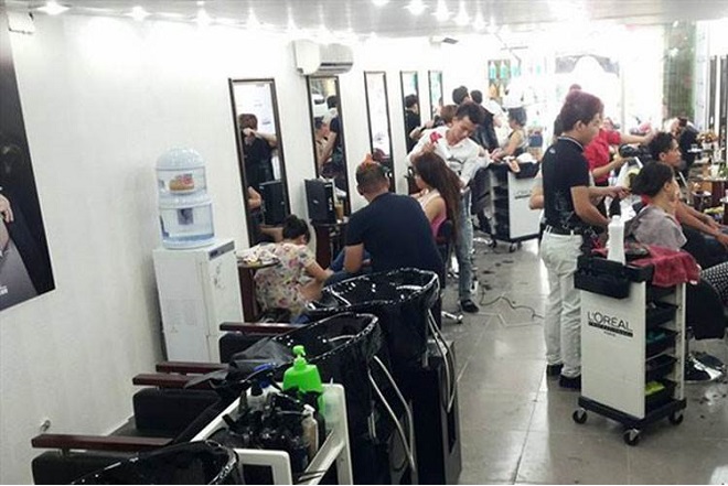 Cắt tóc nam đẹp ở quận 7  Top 11 tiệm nổi tiếng nhất Sài Gòn